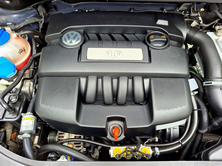 Golf VI PLUS 1.6 MPI Gaz Sekwencja Klimatyzacja  Niski Przebieg 162tys