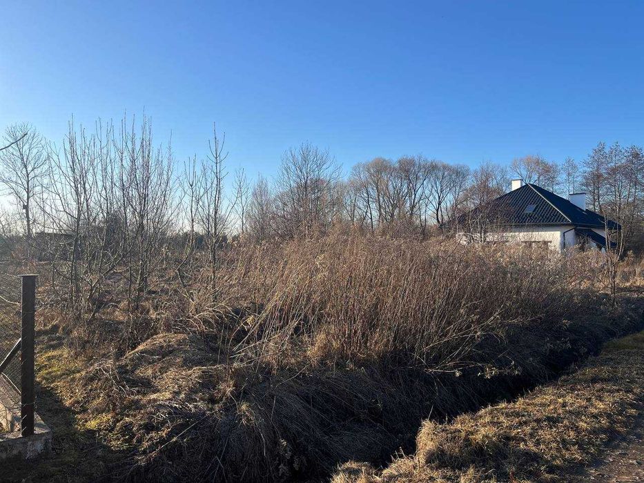 Продаж земельної ділянки в селі Суховоля