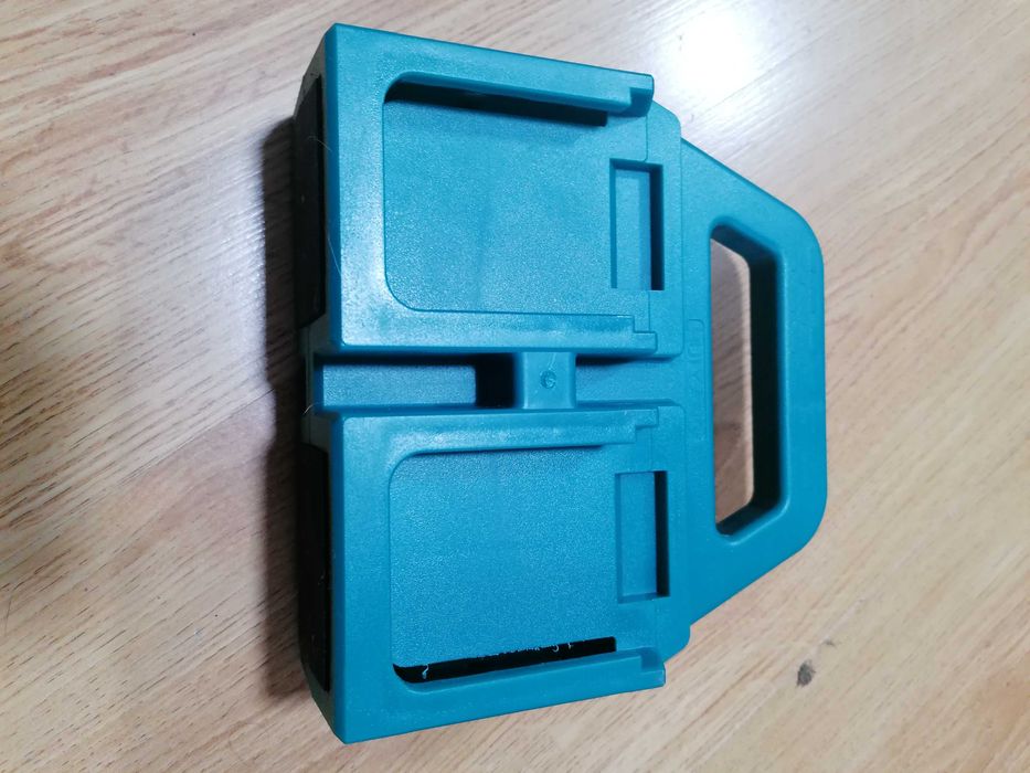 Koszyk na 4 baterie Makita, uchwyt na akumulatory, organizer