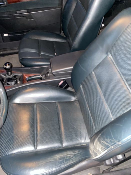 Продам автомобіль не розмитнений