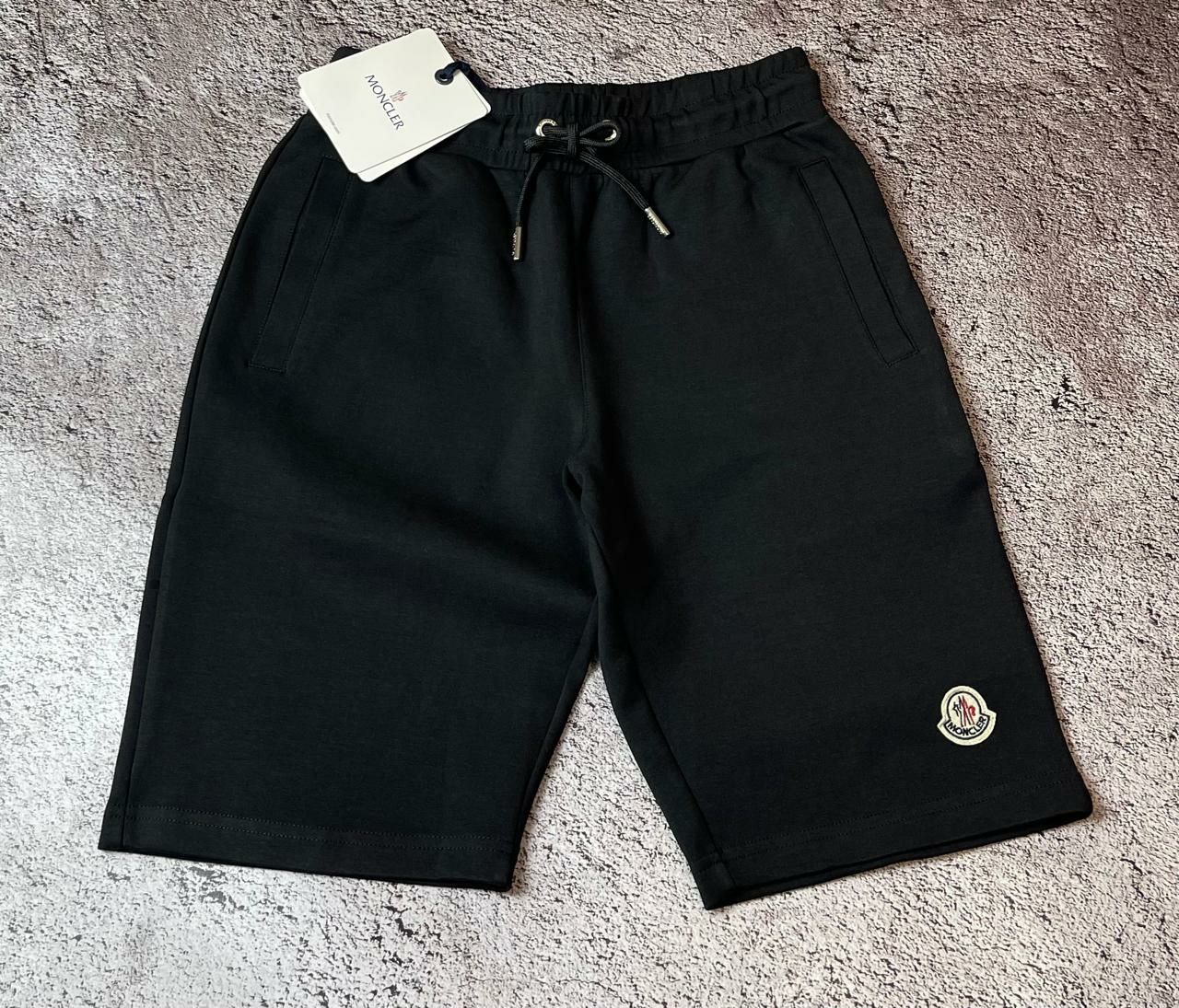 Шорти Moncler. Шорти спортивні
