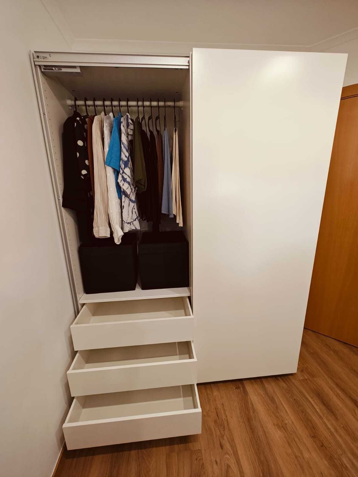 Roupeiro IKEA Pax + Hasvik
