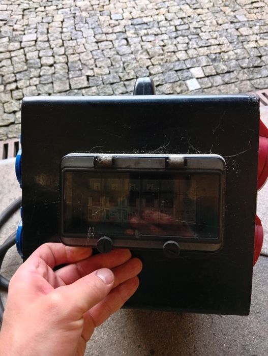 Rozdzielnica elektryczna budowlana