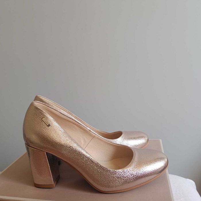 Zapato 38 czółenka na słupku skóra srebrny róż