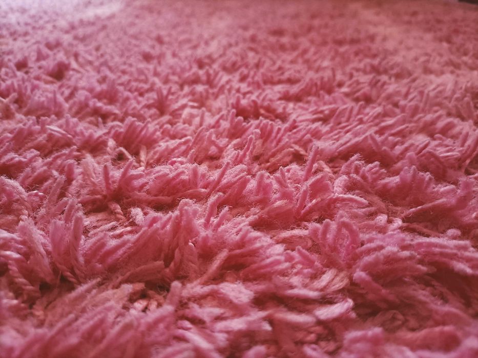 Tapete rosa excelente estado