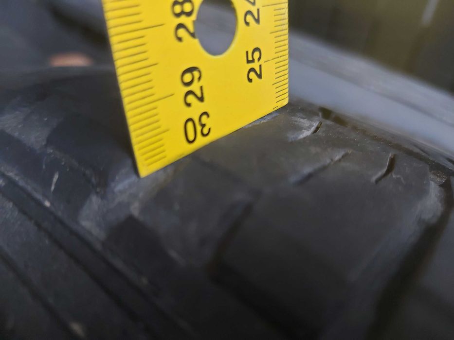 Opony Zimowe Pirelli 215/60 r. 17