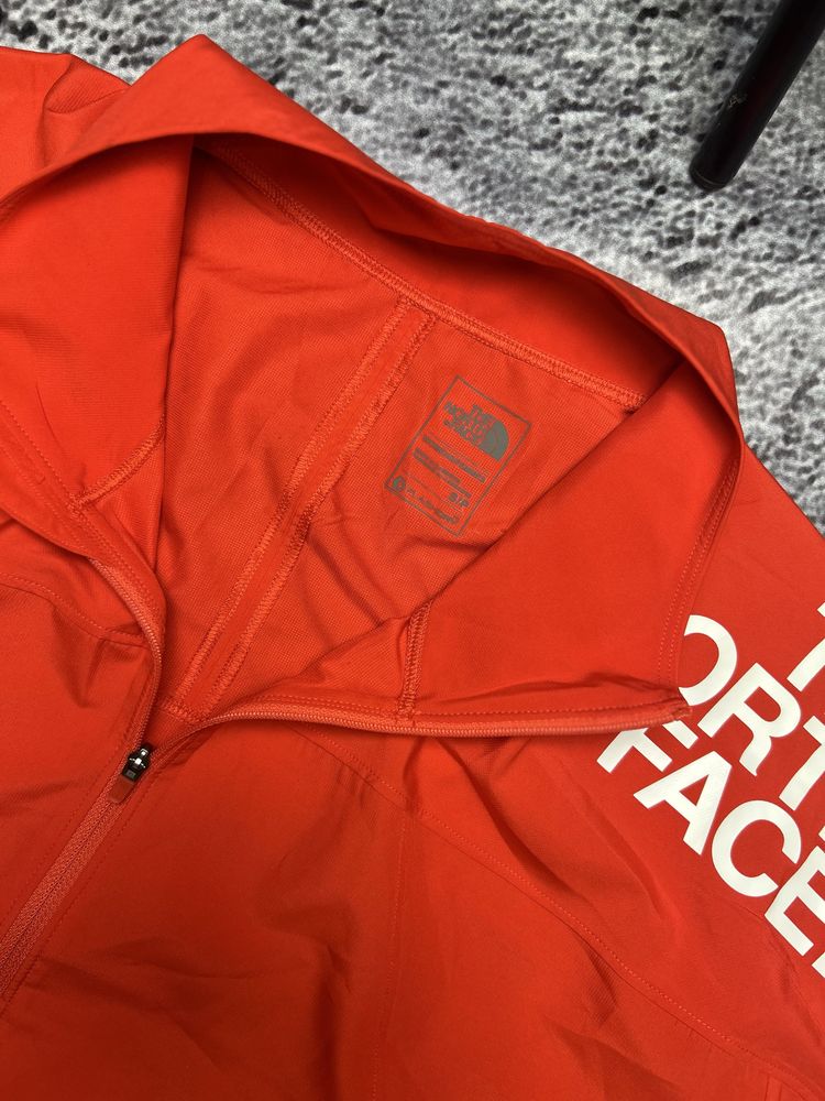 Вітровка The North Face