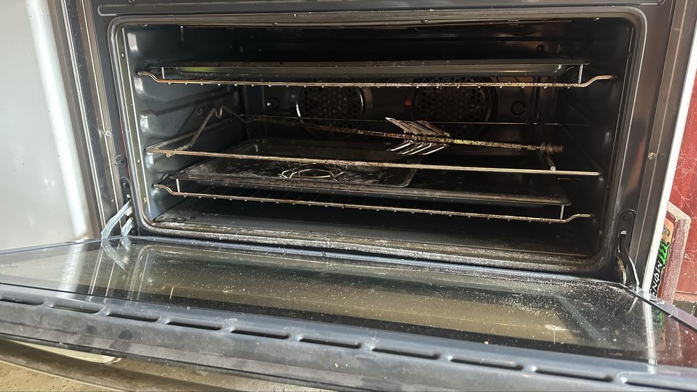 Кухонна плита Modena з витяжкою, 5 камфорна