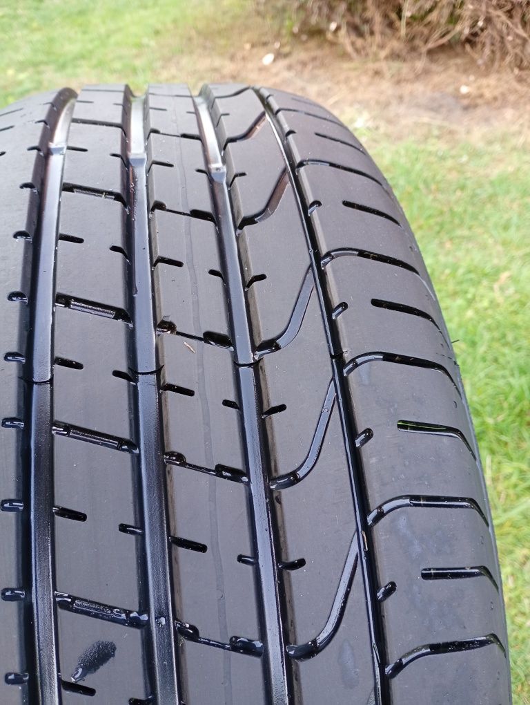 Opona letnia Pirelli P Zero 225 40 R18 Run Flat