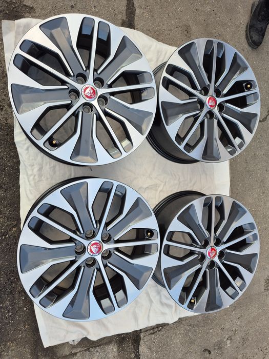 Felgi Jaguar 5x108 7.5j r19 ET45 M9D3-1007BA