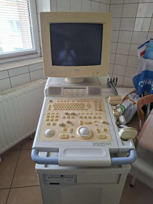 Toshiba Eccocee SSA-340A + 3 głowice. Aparat USG ultrasonograf