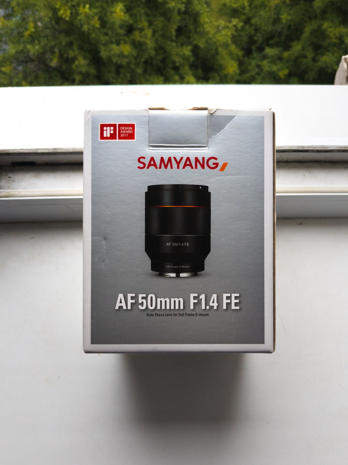 Об'єктив Samyang AF 50mm f/1.4 FE