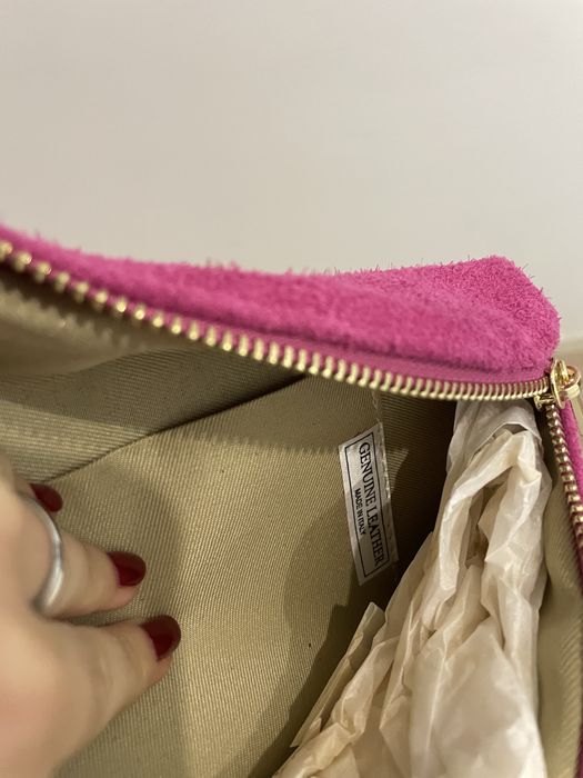 Bolsa cor de rosa em pele