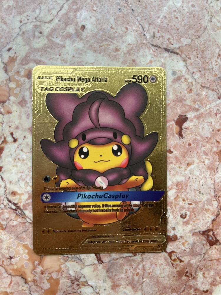 3 zlote karty Pokemon - Pikachu / Charizard + kody to gry