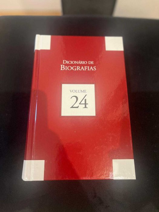Dicionário de Biografias