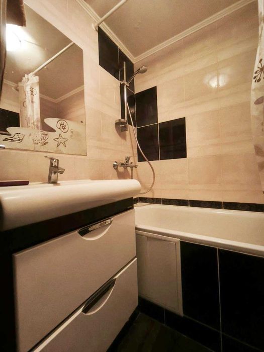 3 кімнатна квартира 66 м2, з ремонтом. Центр міста р-н Градецький (SP)