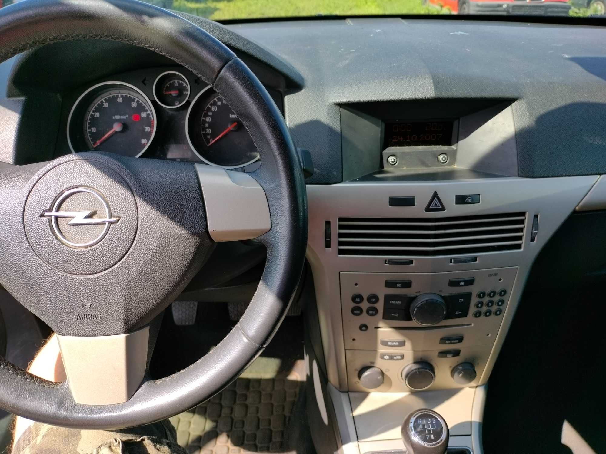 Ładny Opel Astra H 1.4benzyna kombi, klima, elektryka, bez rdzy.