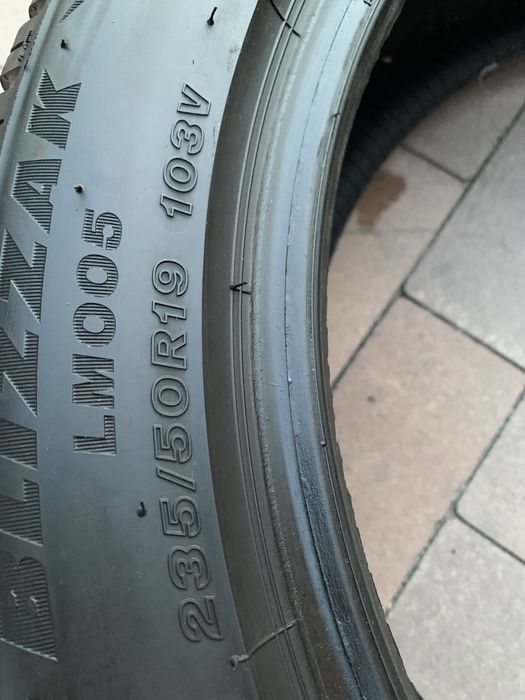 Зимові шини(резина) 235/50 R19 “Bridgestone” Blizzak LM005 - 2шт.
