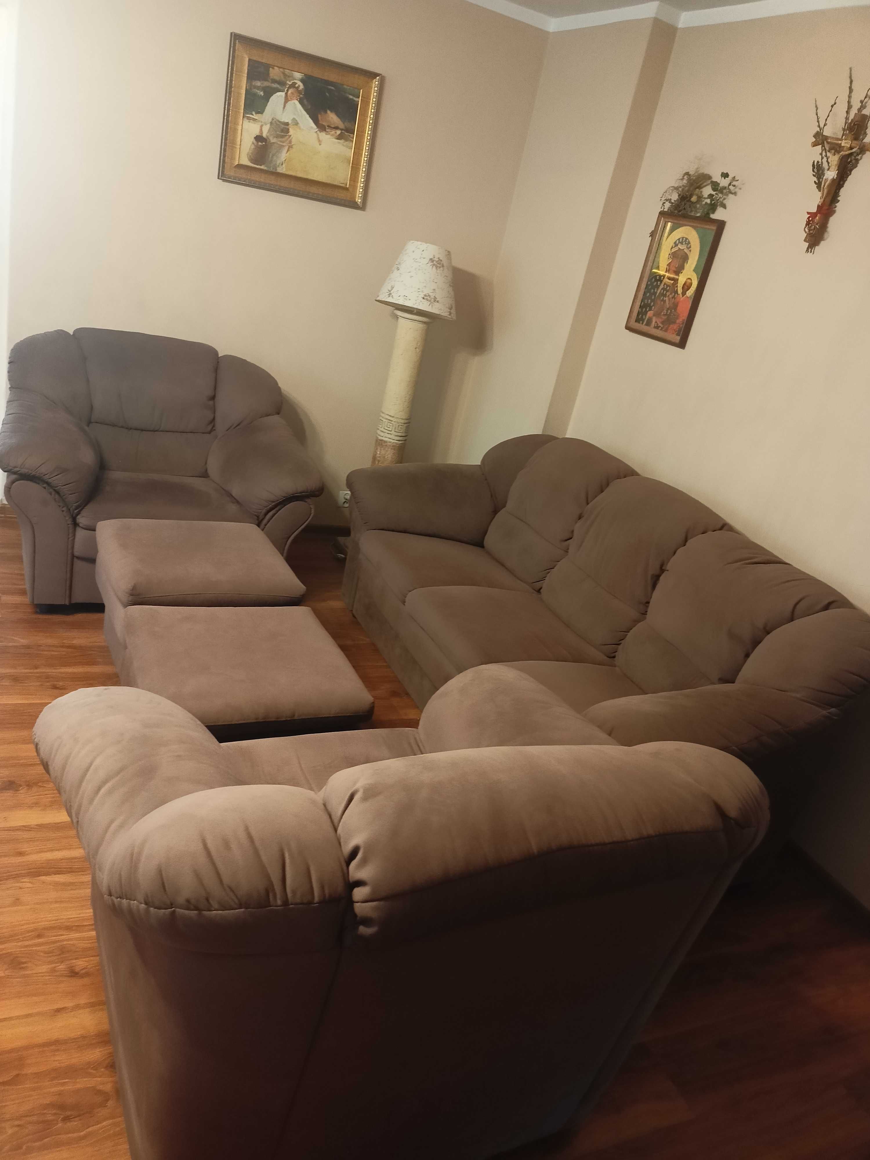 Komplet wypoczynkowy brązowy, kanapa + 2 fotele + 2 pufy