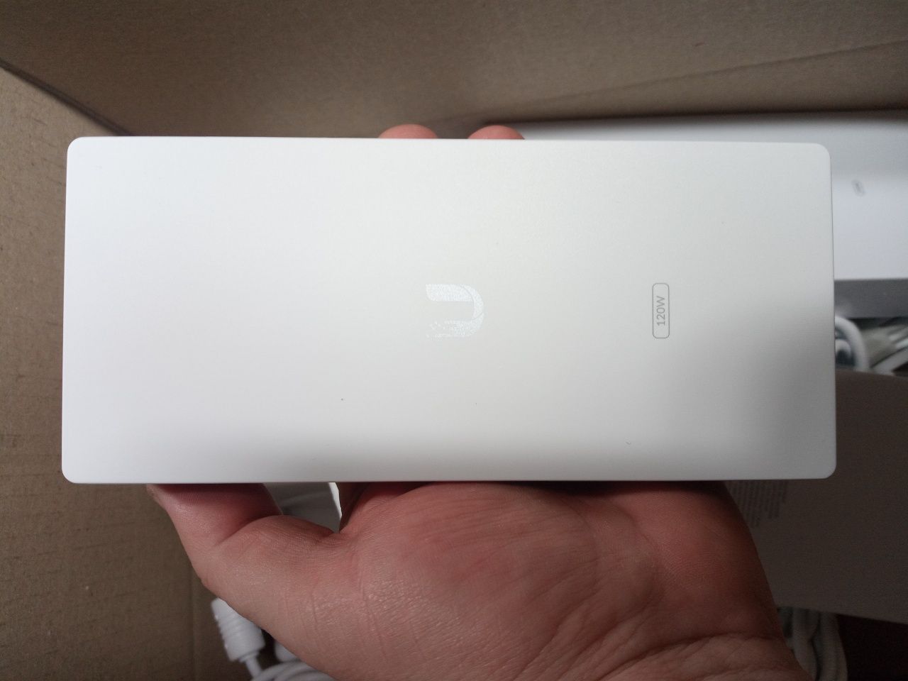 ОРИГИНАЛ Ubiquiti Блок питания живлення зарядное 120W 27V 4.44A