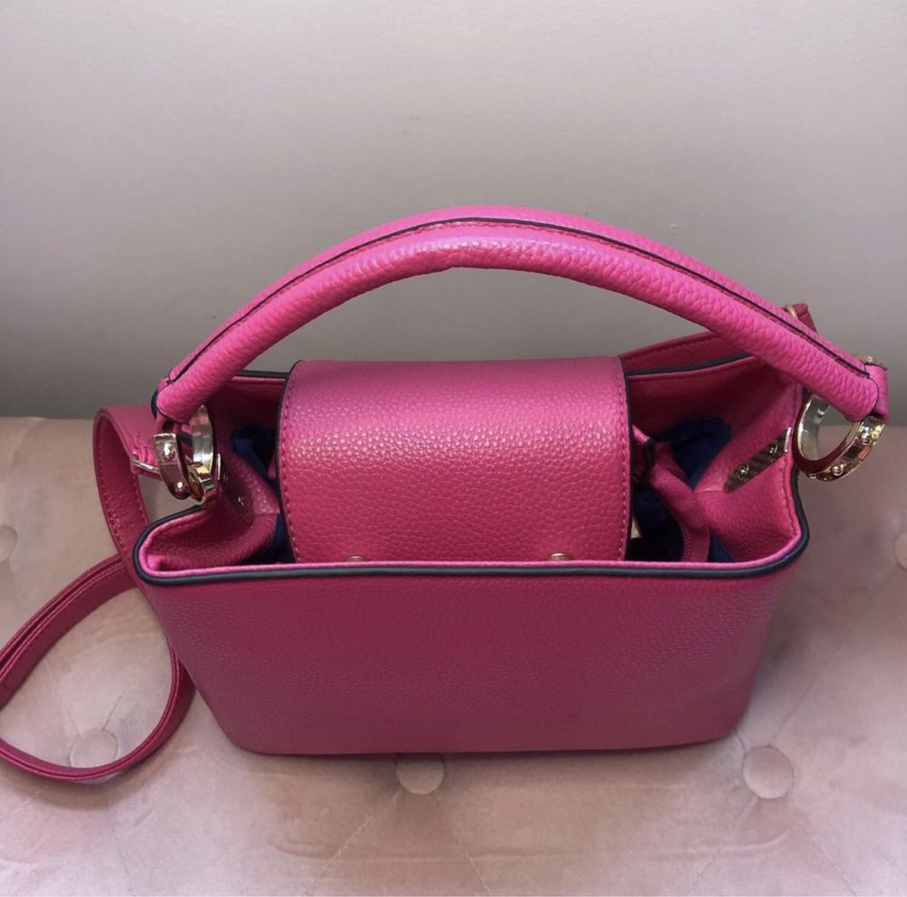 Bolsa pink, com duas alcas