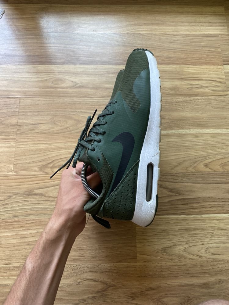 Чоловічі кросівки Nike Air Max TAVAS