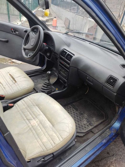 Suzuki SWIFT 1996 1.0L (3 циліндровий) МКПП 5-дв. хатчбек