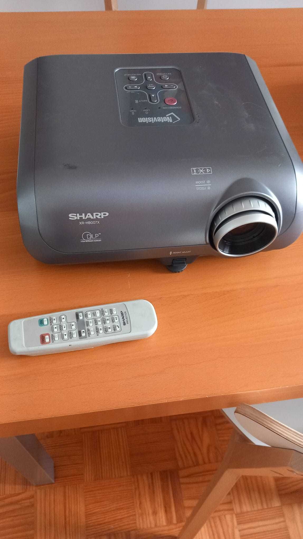 Video Projector Sharp XR-HB007X