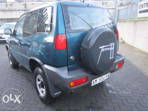 Nissan terrano 2700 td