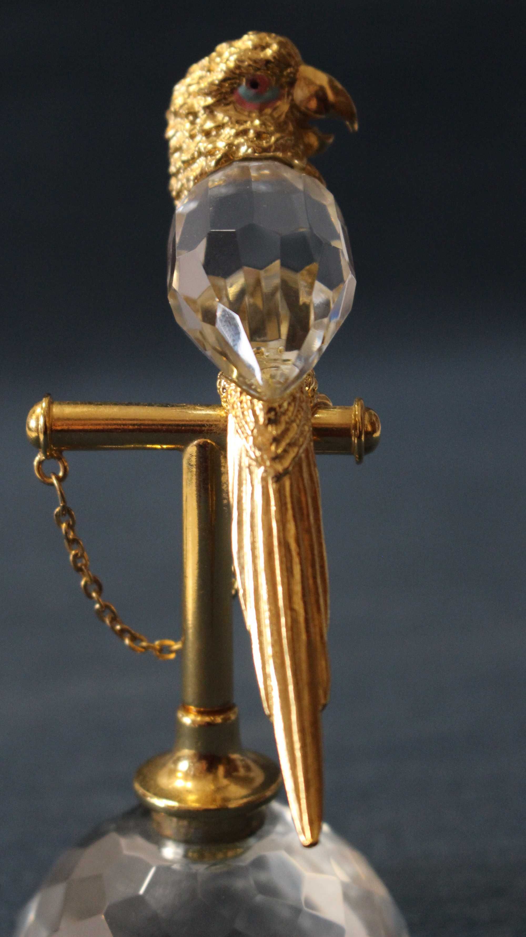 Papagaio de Cristal com aplicações douradas