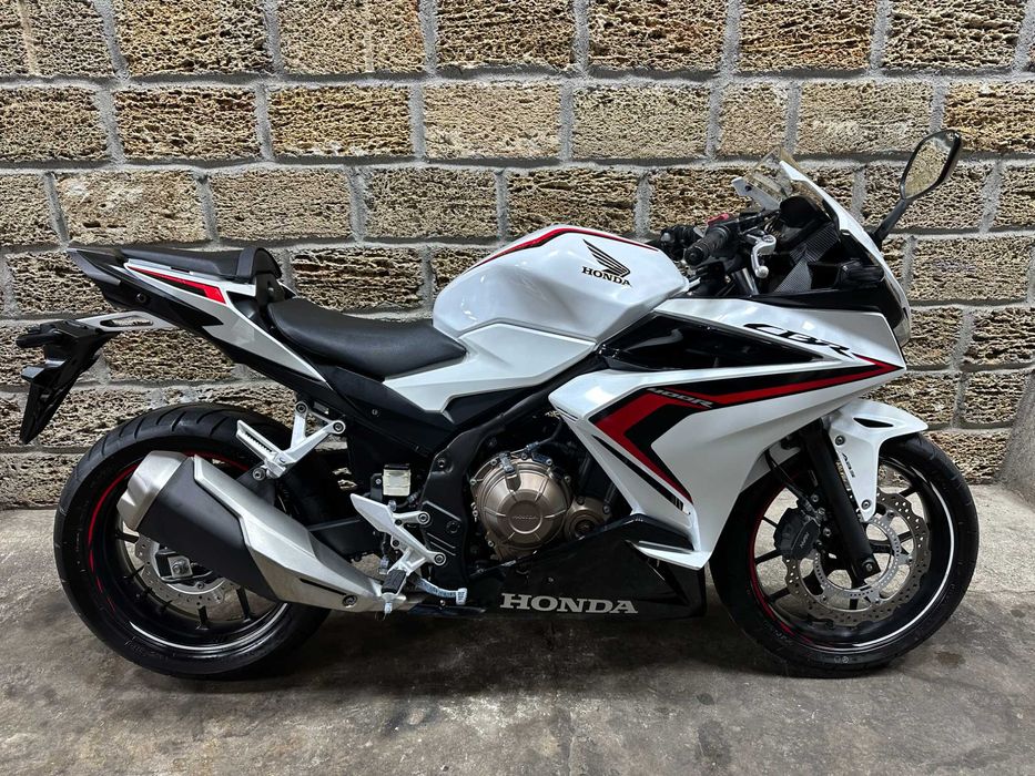 HONDA CBR 400R Мотоцикл Хонда