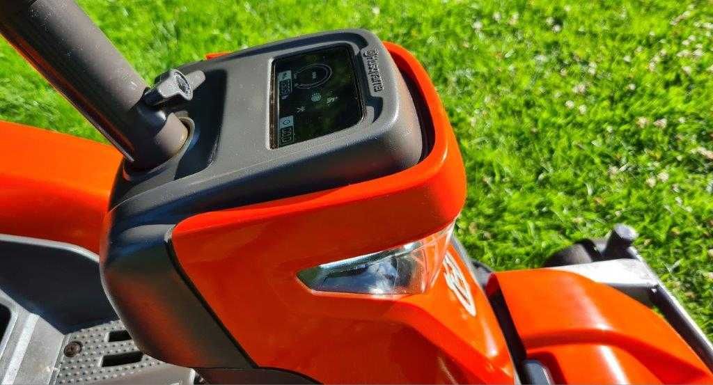 Traktorek kosiarka Husqvarna RIDER R 316TX AWD GWARANCJA