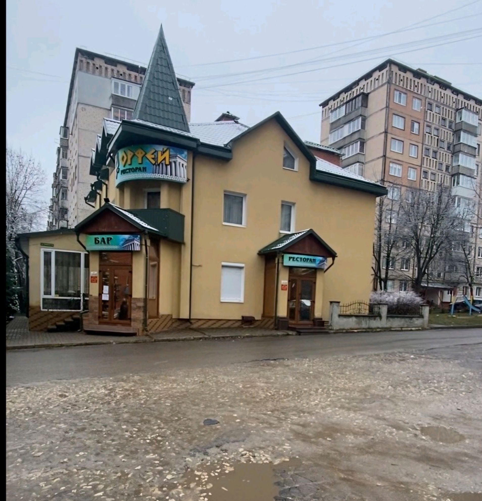 Оренда приміщення в спальному районі.