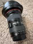Obiektyw Canon EF 16-35mm F/2.8L II USM pelen komplet