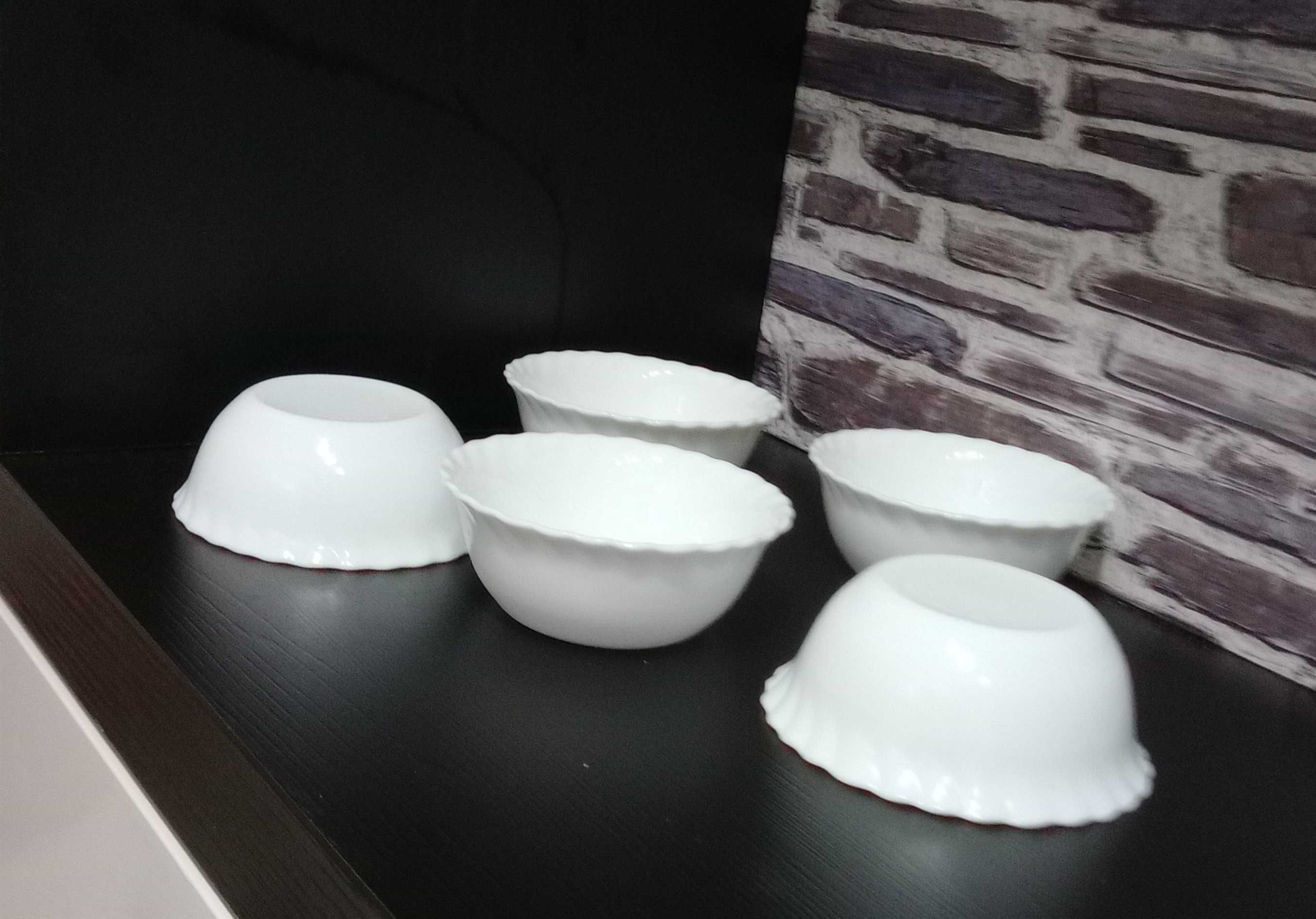 Conjunto de 5 tigelas, brancas, cerâmica vidrada - Oferta portes