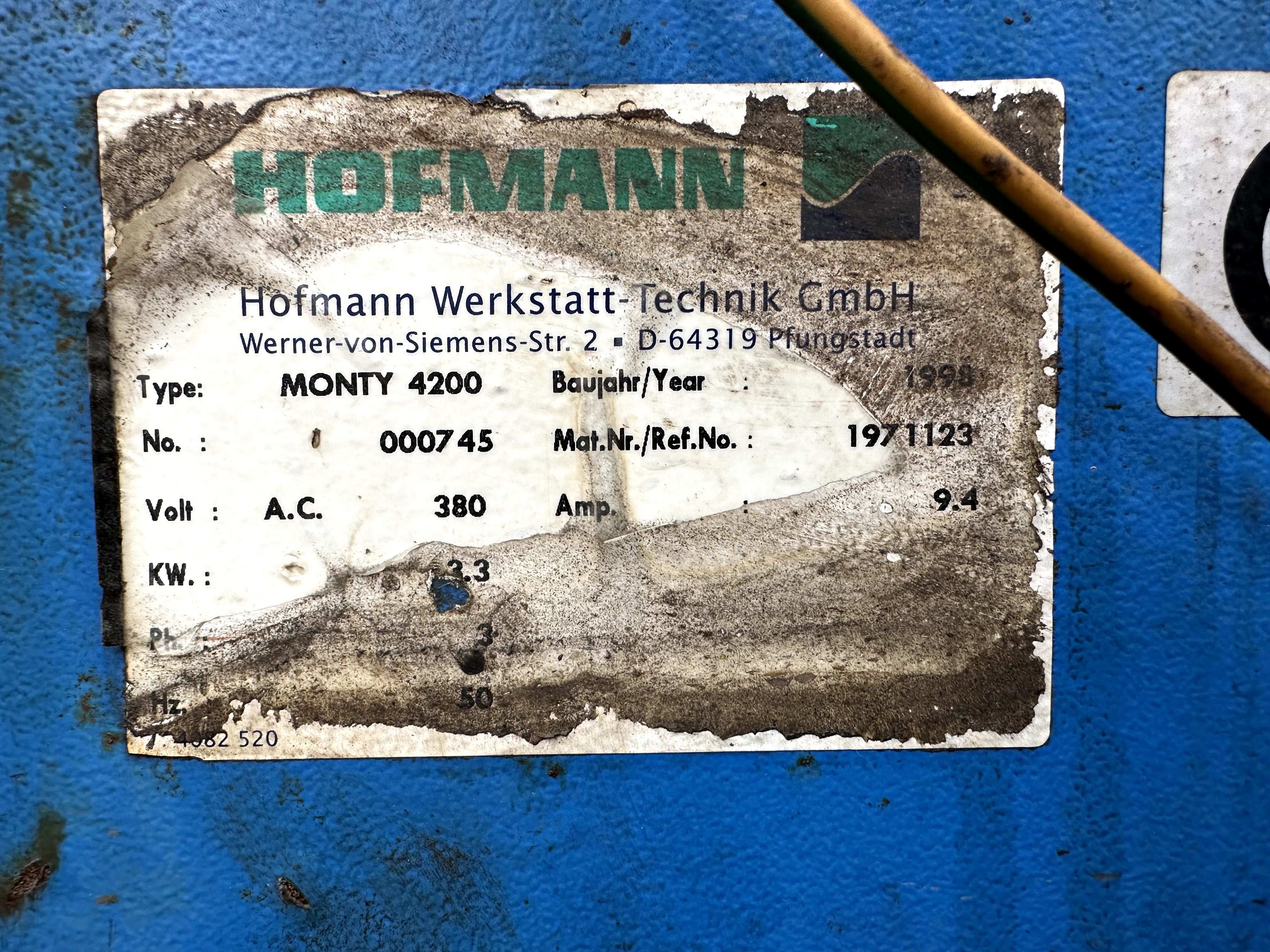 Montażownica do opon TIR i rolnicze do 52" Hofmann Monty 4200
