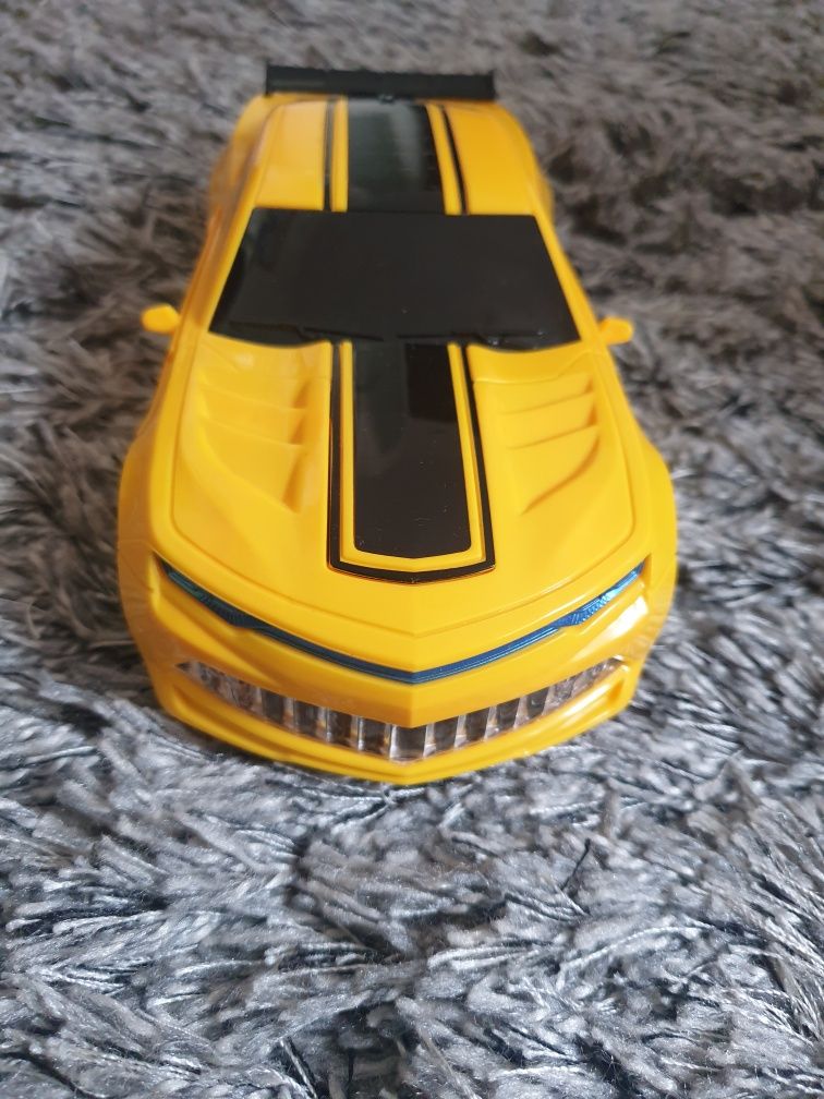 Transformers SPEEDING DEFORM 2 w 1 auto robot