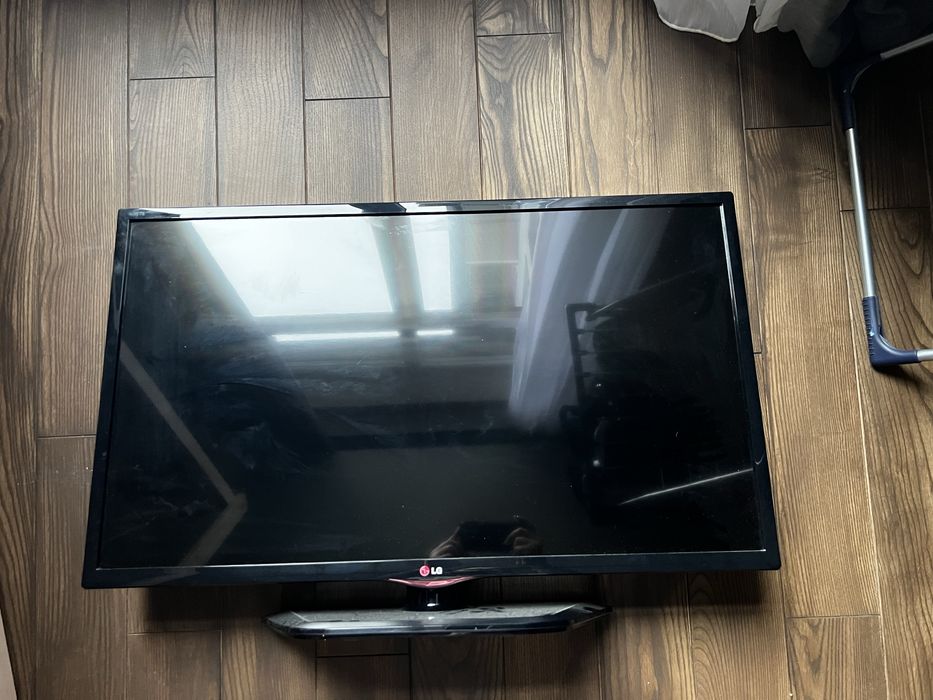 Телевізор LG 32LN541U-ZB