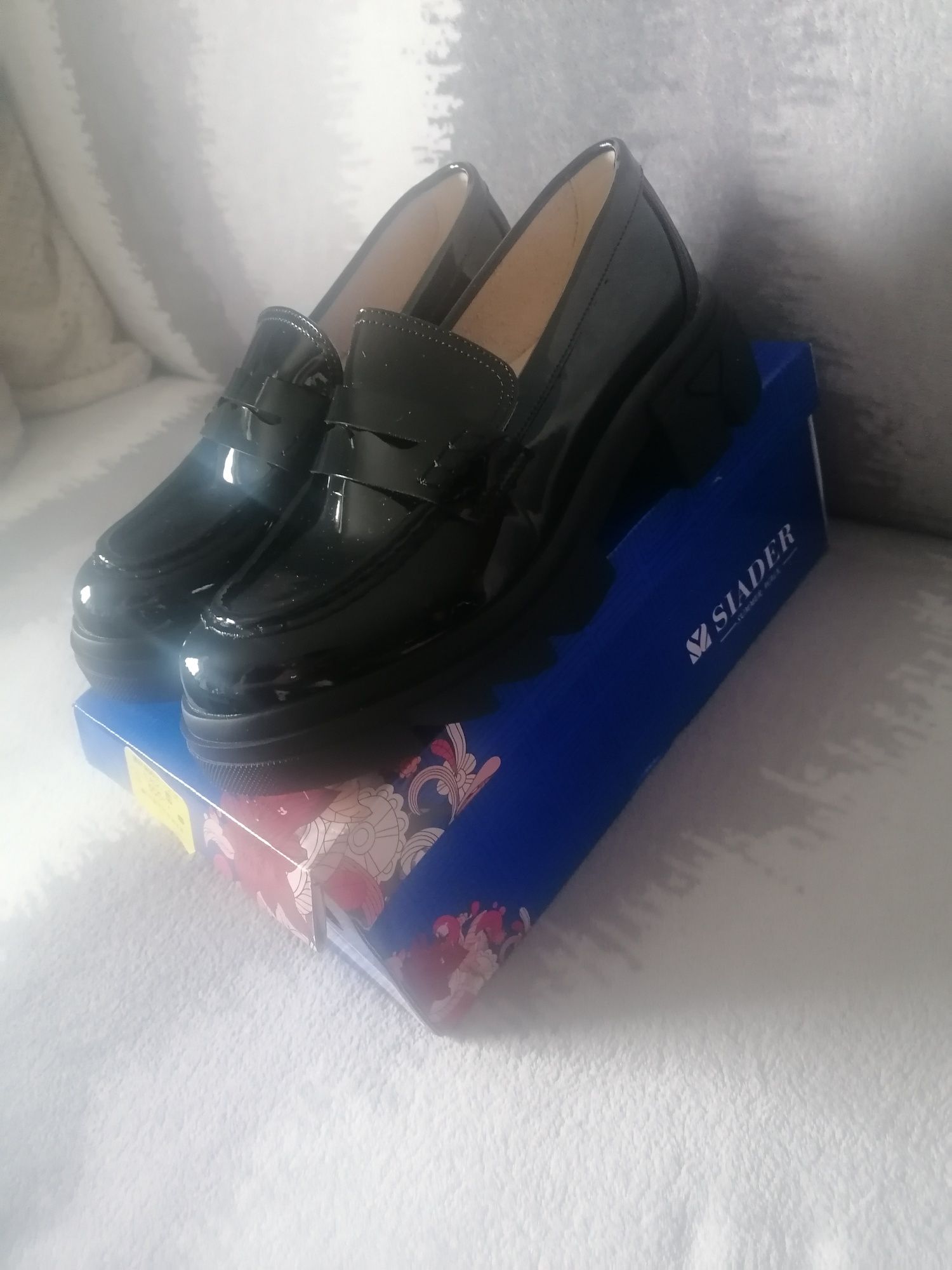 Nowe mokasyny damskie