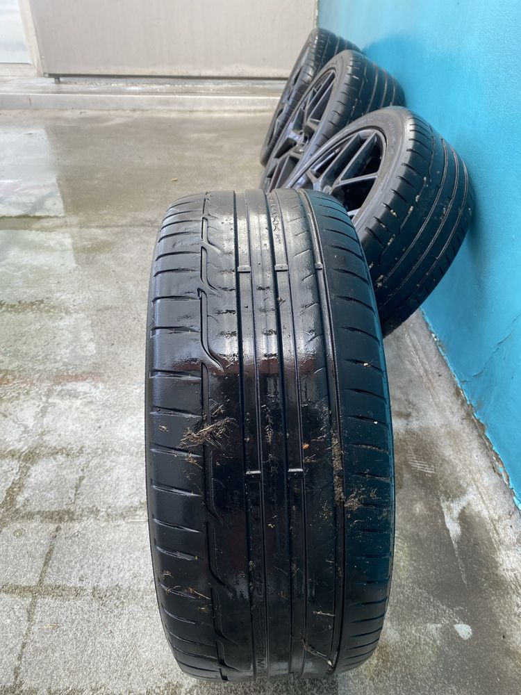 Felgi Alufelgi aluminiowe marki Borbet r.17 5x112 + opony letnie
