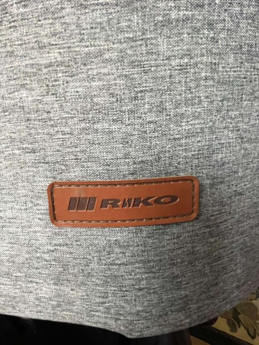 Дитяча коляска .