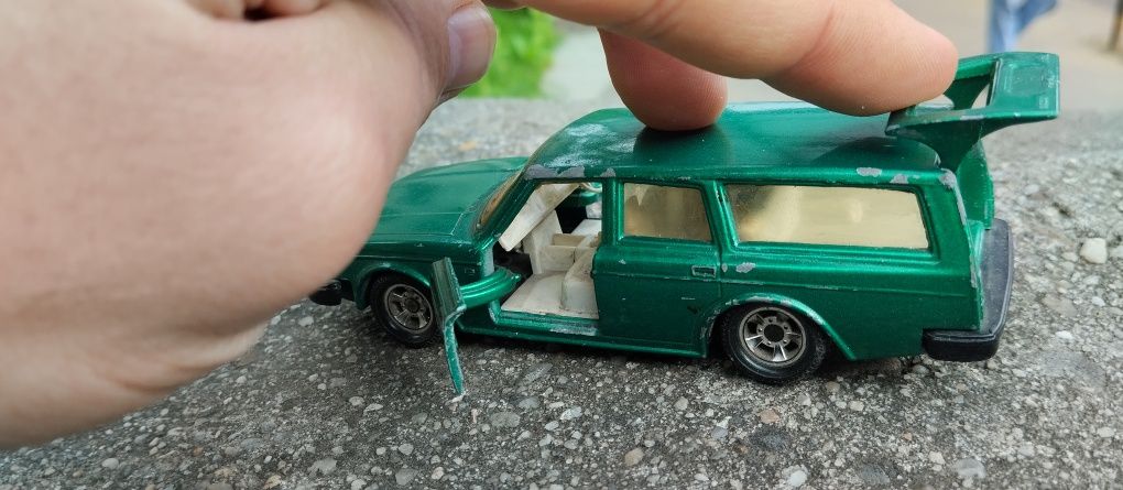 Volvo K74 Estate Matchbox Superkings resorak retro stara zabawka