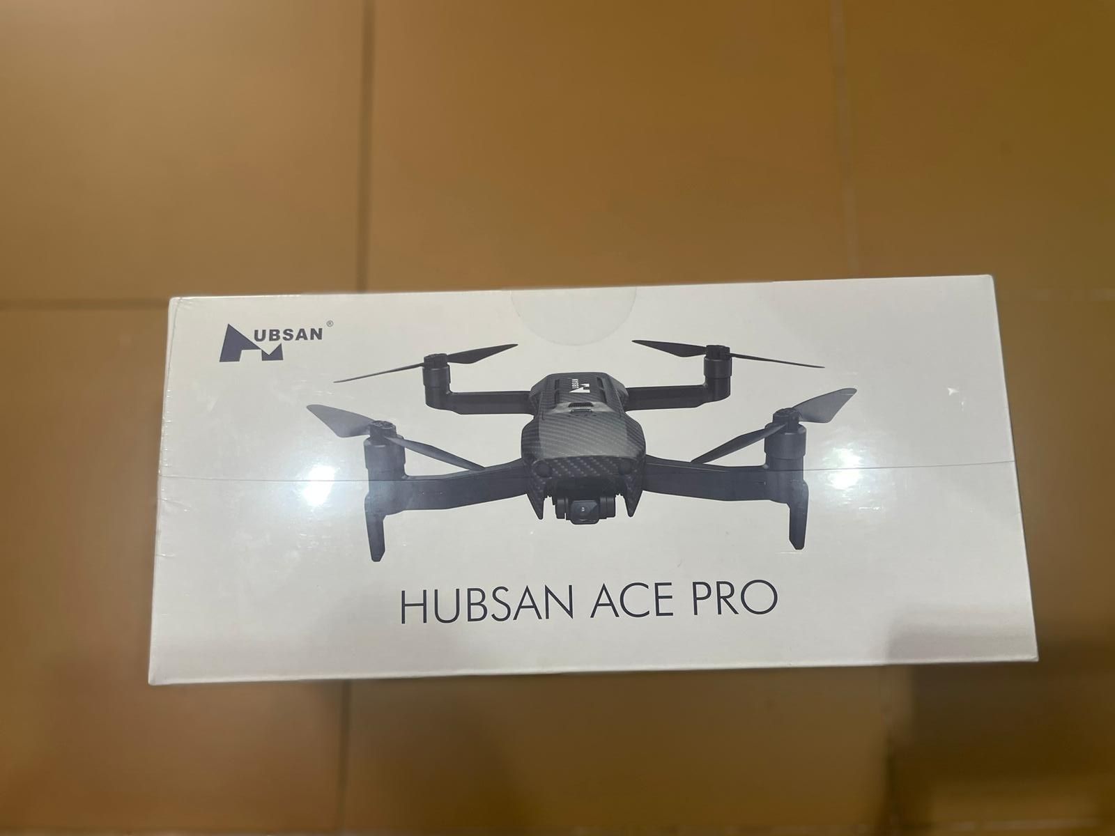Hubsan Zino Ace Pro c/ bateria extra + mala (ainda selado)