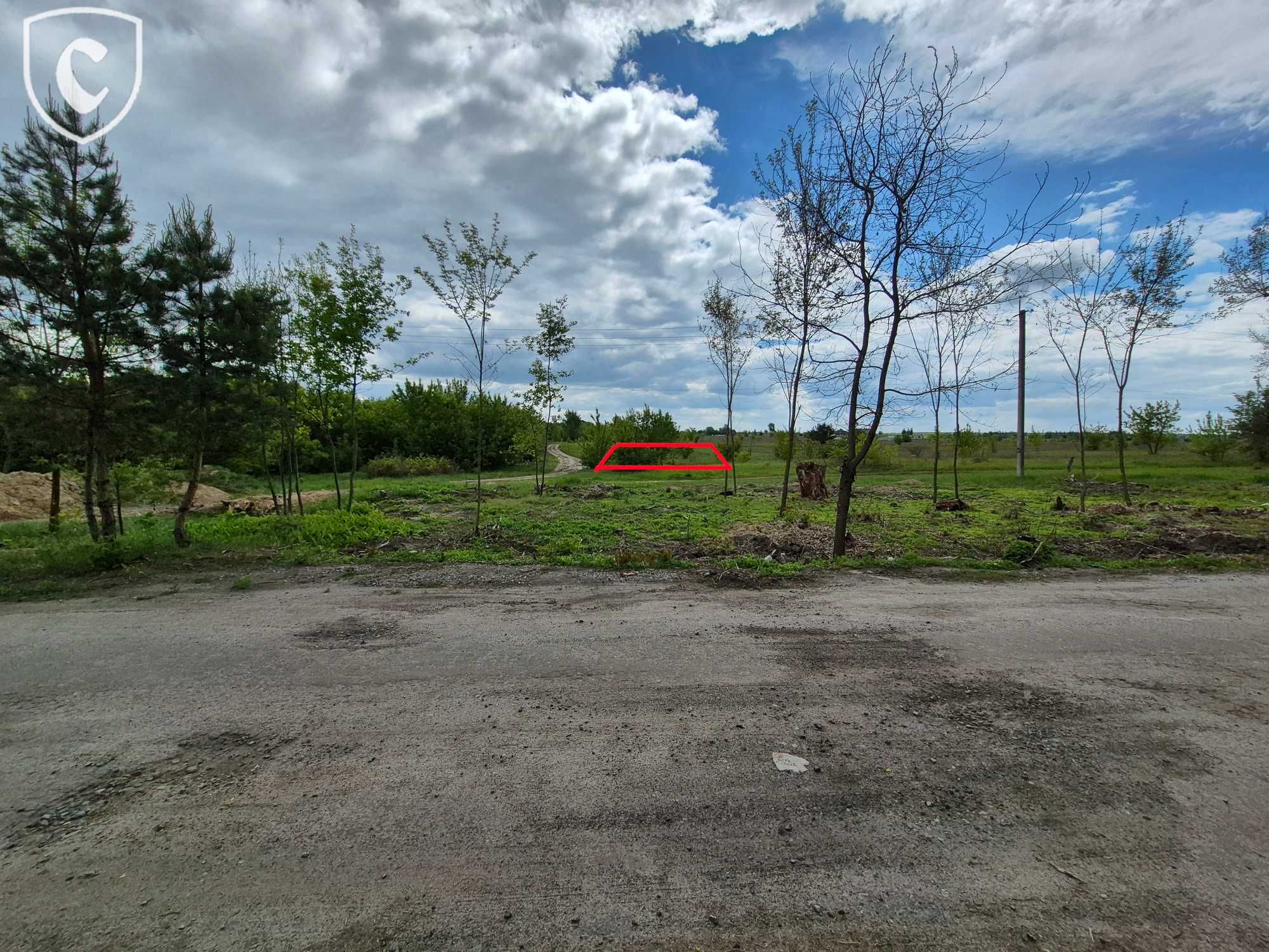 Земельна ділянка 10 соток, с. Нові Петрівці, вул. Лісова