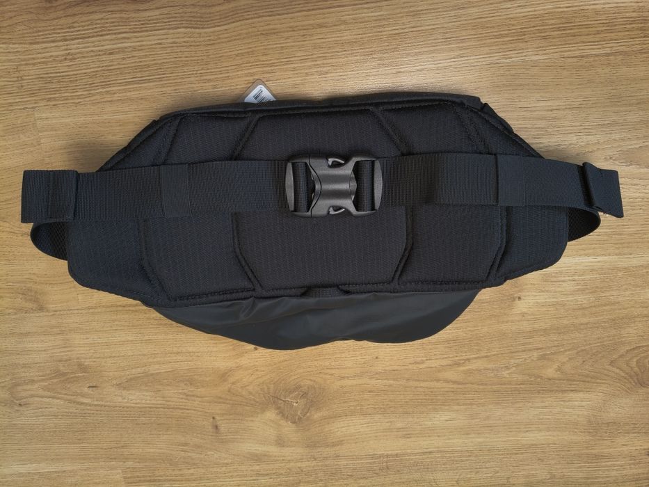 Duża Nerka Saszetka Patagonia Black Hole 5 litrów czarna