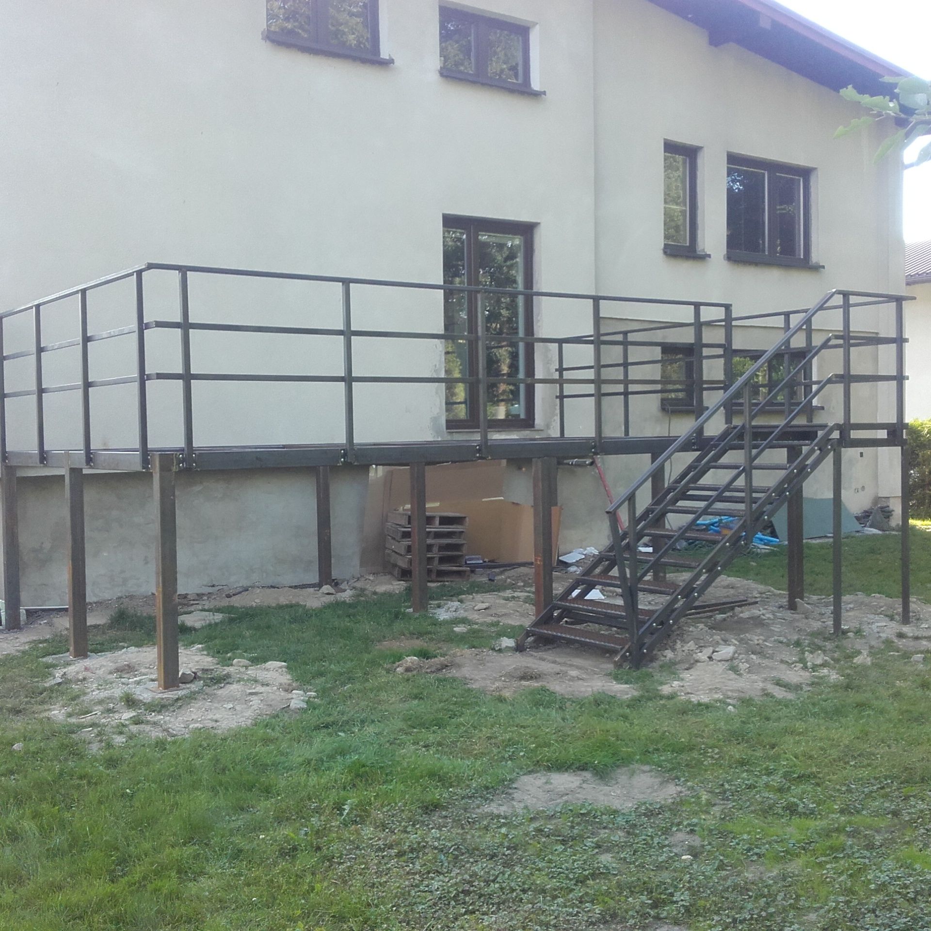 Schody stalowe zewnętrzne