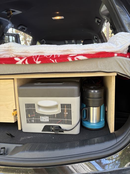 Camper Box do Toyota RAV4 gen 4 hybryda