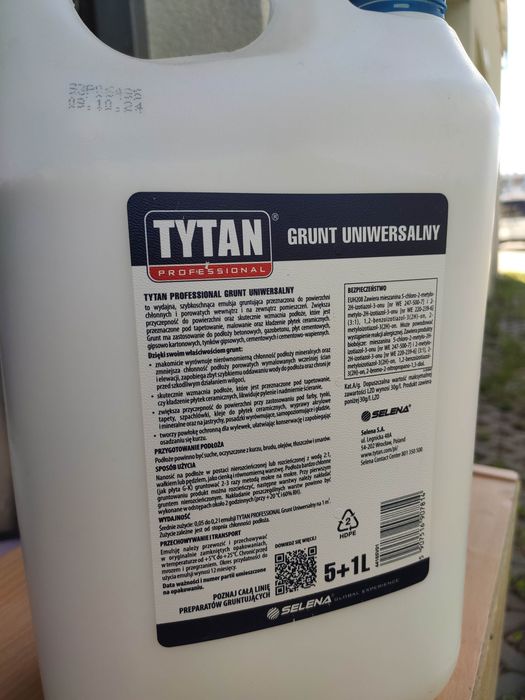 GRUNT Uniwersalny TYTAN. Około 5L
