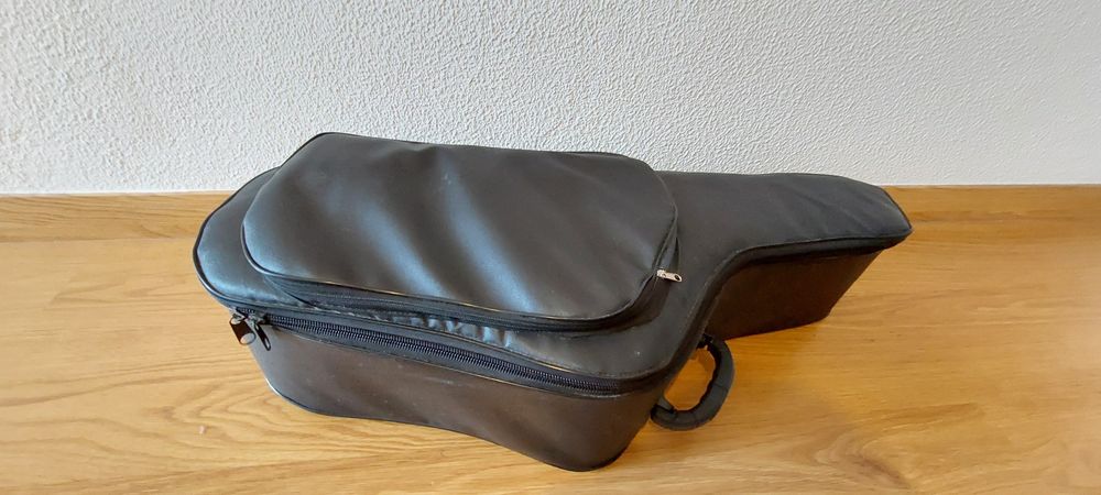 Saxofone Tenor - L.A (USA) RARO!!! (oferta de estojo)