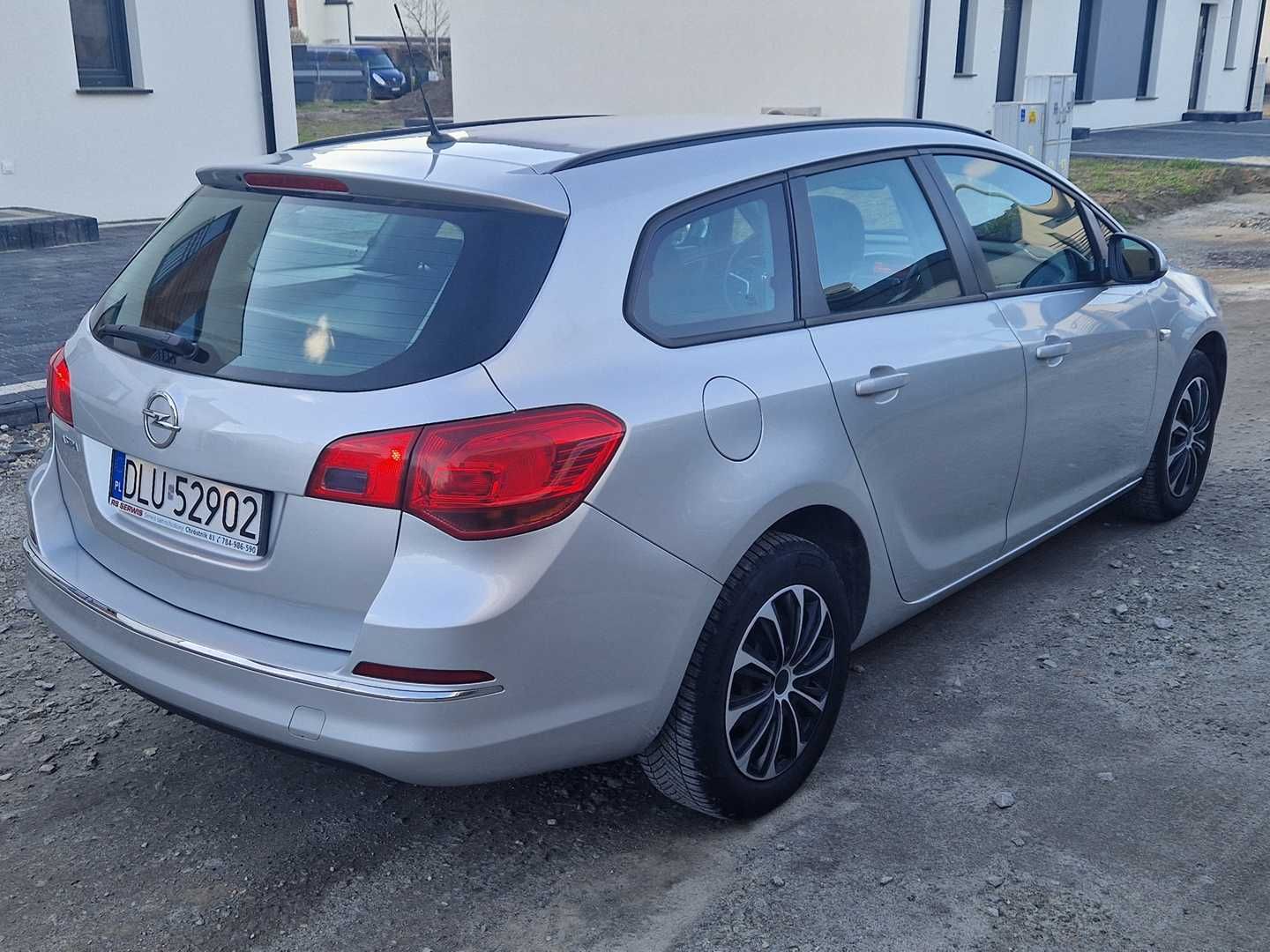 Opel Astra Sports Tourer J 1.6 benzyna 116KM Polski Salon!!